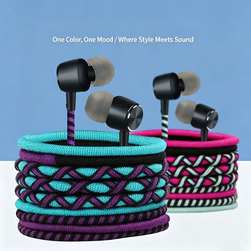 سماعات أذن سلكية مضفرة بمقبس 3 - مراجعة Wired Earphone Mic وسعره